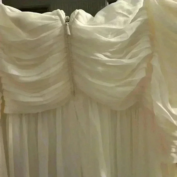 DB Studio by David’s Bridal A line beaded bodice wedding dress. EUC Size 18 - Picture 8 of 13